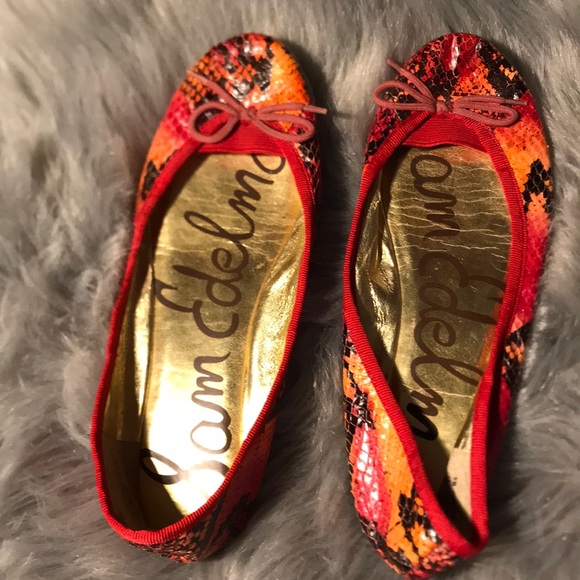 Sam Edelman red/orange snake flats size 6 - Picture 4 of 4
